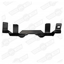 MULTI CLIP- FUEL & BRAKE LINES UNDER FRONT FLOOR