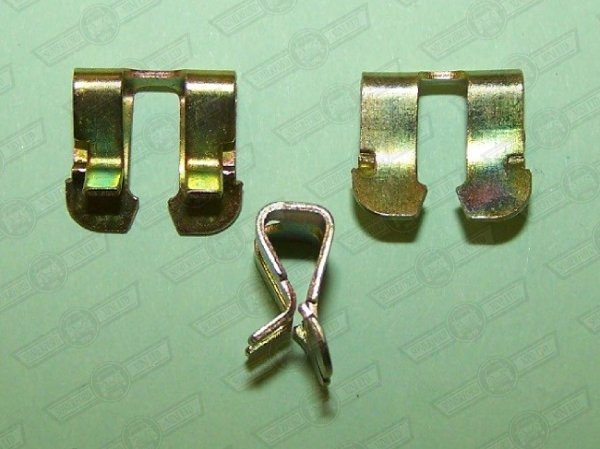 RETAINING CLIP-MK3-DOOR HANDLE OPERATING ROD