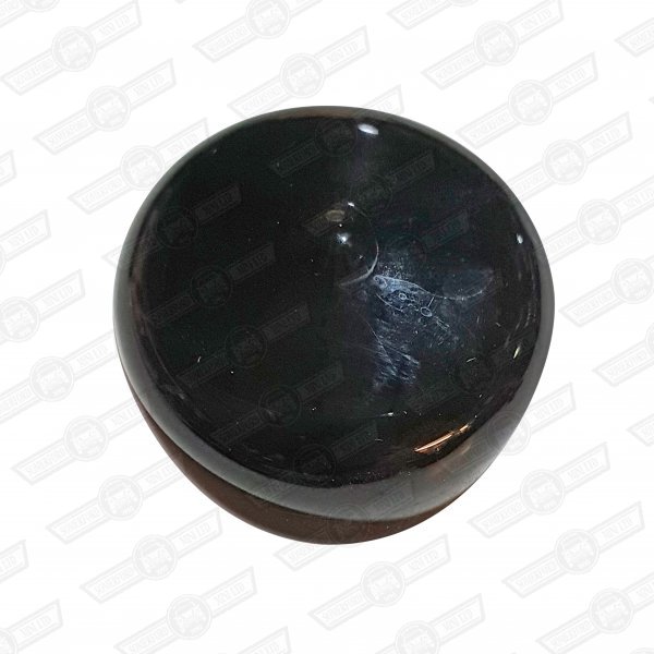 COVER-STEERING WHEEL NUT-'80-'85