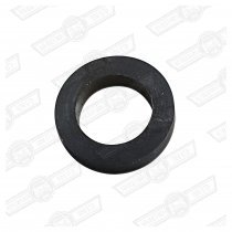 SEAL-FITS BETWEEN CALIPER HALVES 997,998,'S' & GT