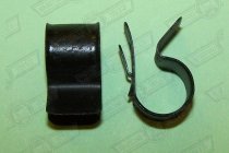 CLIP-HARNESS TO INNER WING