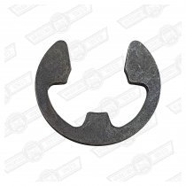 RETAINER-POLYVEE SPINDLE BRACKET-MPI '97 ON