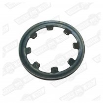 CLIP-SECURING-RELEASE BEARING TO PLUNGER