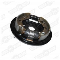 REAR BRAKE AND BACKPLATE ASSEMBLY-RH (GEN CAPARO)