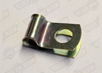P CLIP-5/16'' x 1/4'' -CARBURETTER VENT PIPE