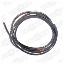 WINDSCREEN FILLER STRIP-CHROME-REAR