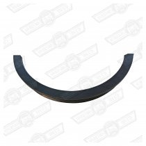 SEAL-1/2 MOON-ENGINE TO GEARBOX NON GENUINE